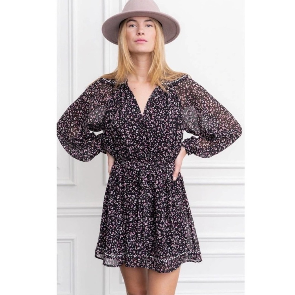 The Shirt by Rochelle Behrens || Taylor Belted Collar Mini‎ Dress Floral Leopard